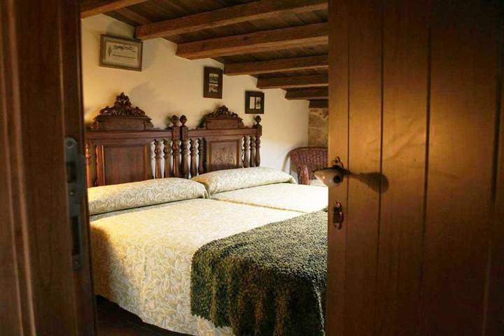 Casa rural para 4 personas, con Terraza además de Jardín y Vistas en Boiro
