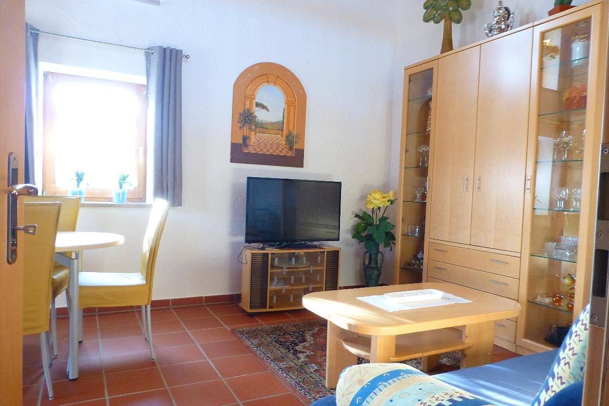Ganze Wohnung, Haus Schloßwiese - Ferienhaus mit Schlafgalerie in Bad Füssing, Bayerische Golf und Thermenland