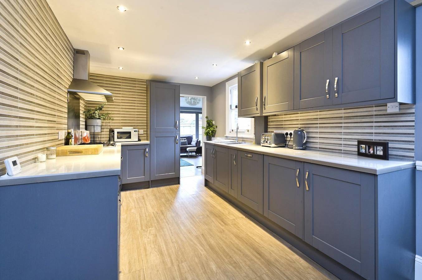 Entire apartment, Twickenham Green in Richmond upon Thames, London