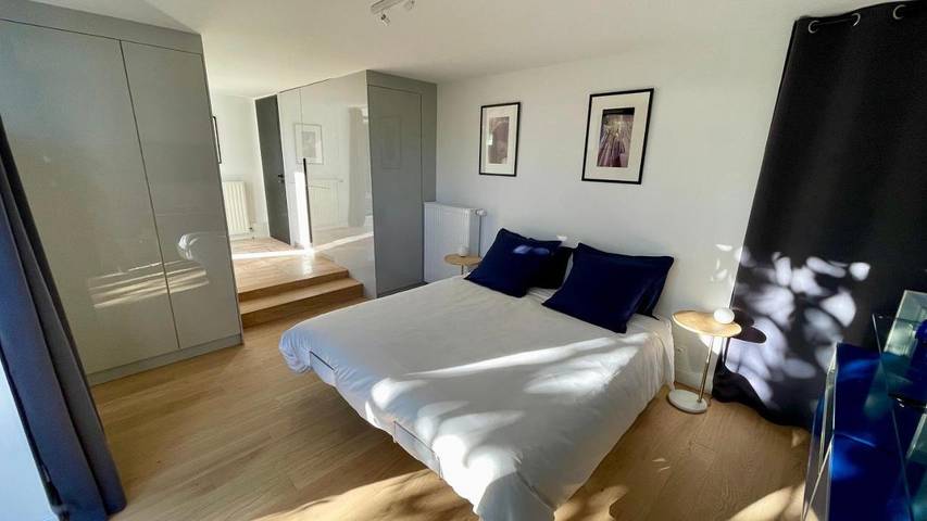 Gîte pour 2 personnes, avec jardin à Saint-Bonnet-de-Mure