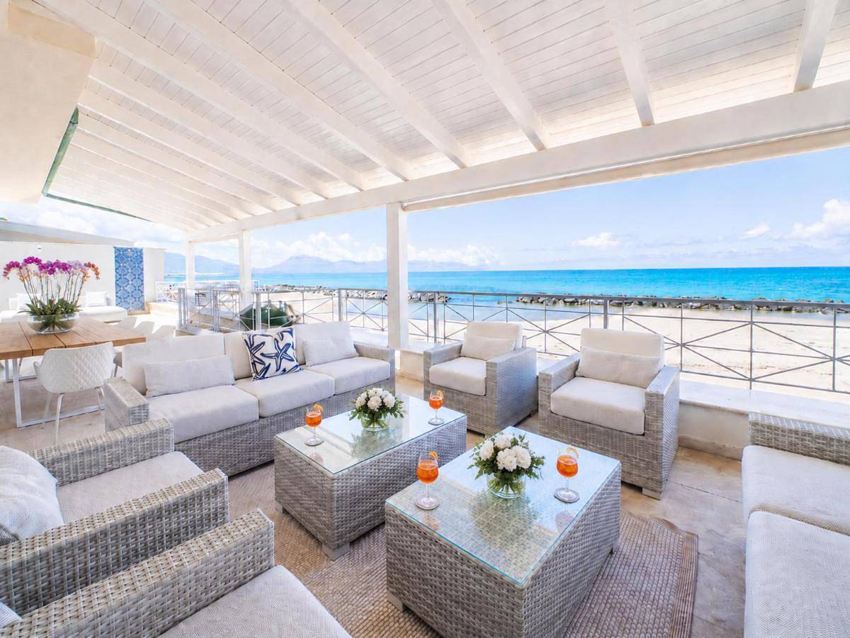 Amira Beach Villa by Le Dhome Sicily in Trappeto, Provincia di Palermo
