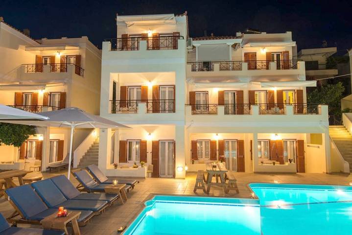 Apartmenthotel für 2 Personen, mit Garten und Pool - 1