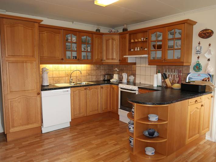 Gule huset in Tysnes