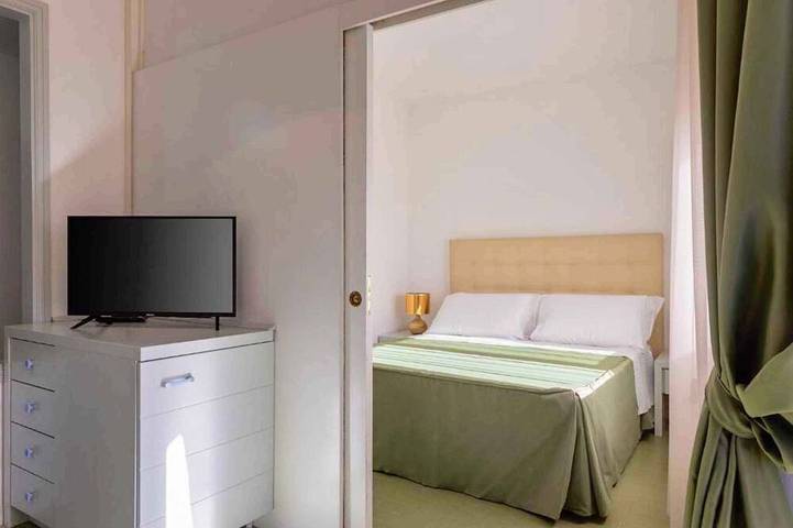 Appartement entier, Studio avec climatisation in Marina di Cecina, Cecina