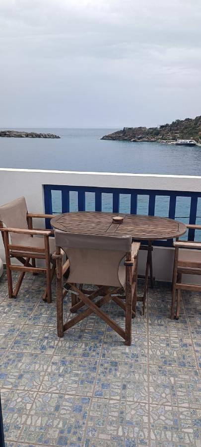 Hôtel pour 2 personnes, avec vue et balcon dans Loutró - 3