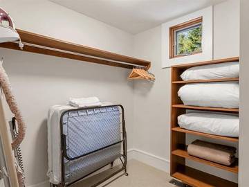 Chalet for 9 People in Whistler, Whistler Blackcomb, Photo 2