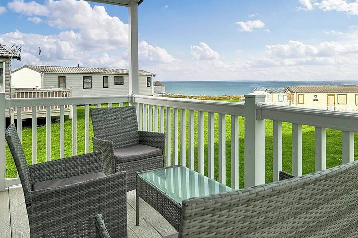 Gîte pour 7 personnes, avec jardin et piscine