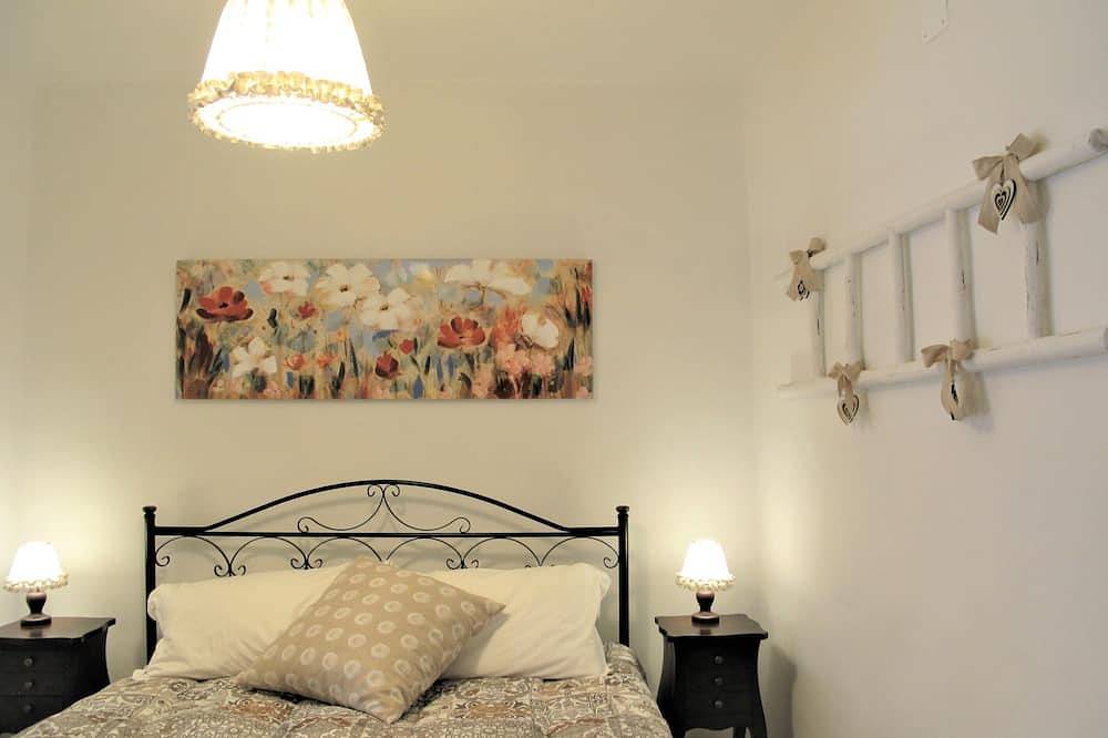 Trullo \"Vicolo Fiorito\" in Alberobello, Alberobello Region