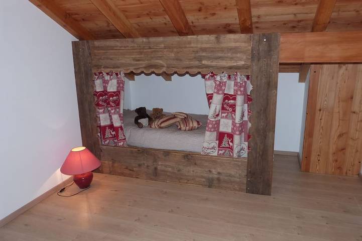 Gîte pour 10 personnes, avec jardin à Molines-en-Queyras - 4