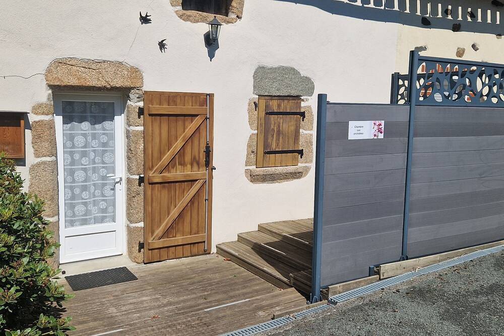Chambre d'hôte proche Puy du Fou in Montournais, Fontenay-le-Comte