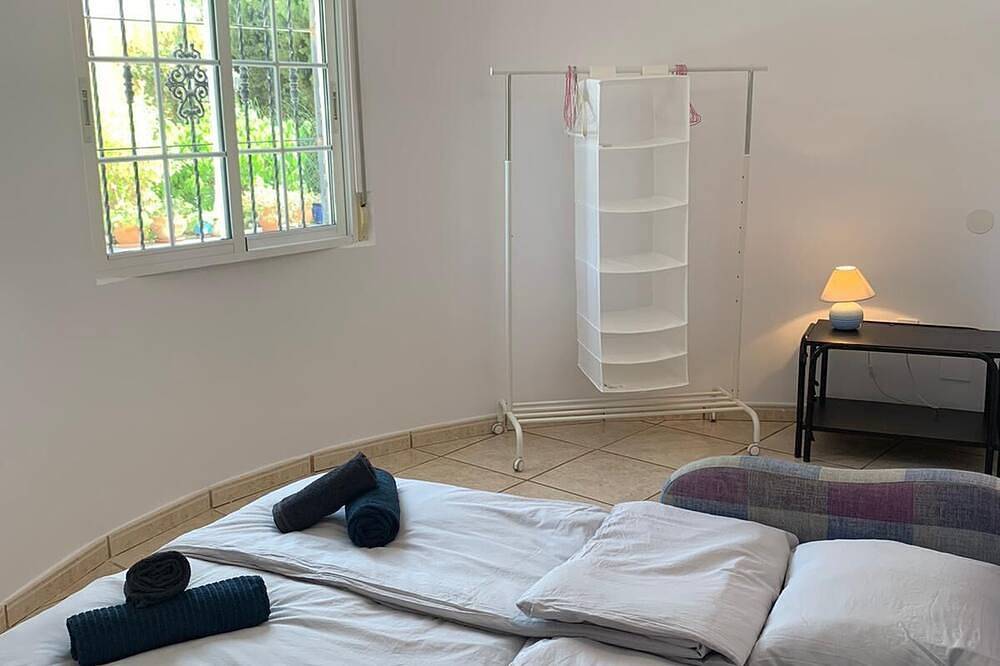 5min from the beach, comfortable villa with pool and large garden, in San Fulgencio, Costa Blanca