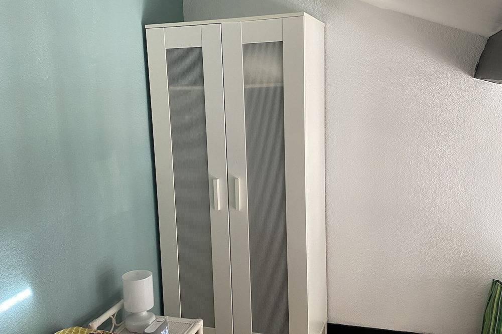 By the sea, house with garden in Sausset-les-Pins, Région d'Istres