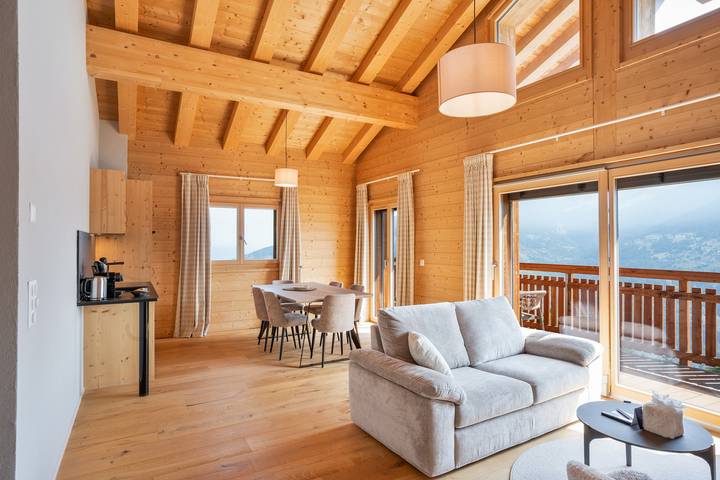Ferienwohnung für 6 Personen, mit Balkon/Terrasse und Balkon sowie Sauna und Whirlpool - 1