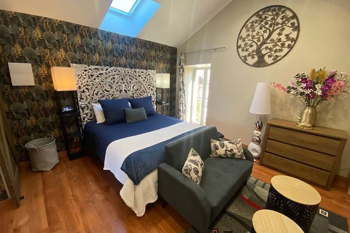 Gîte pour 2 personnes, avec sauna et jacuzzi ainsi que jardin et piscine à Septfonds - 2