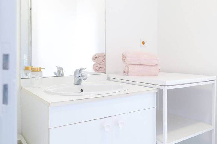 Entire apartment, Bright apartment ideally located in the center of Angers in Angers, Angers region