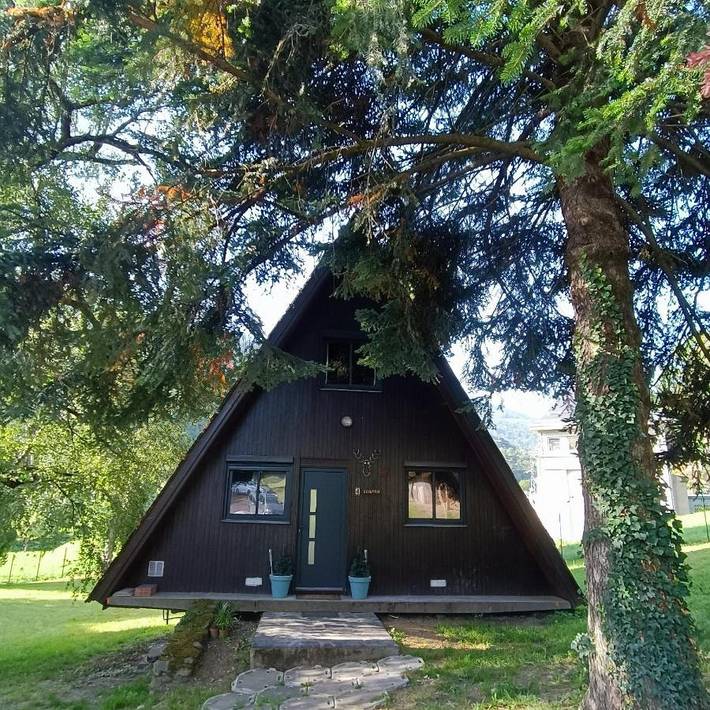 Chalet pour 5 personnes, avec Balcon et Terrasse ainsi que Jardin et Vue