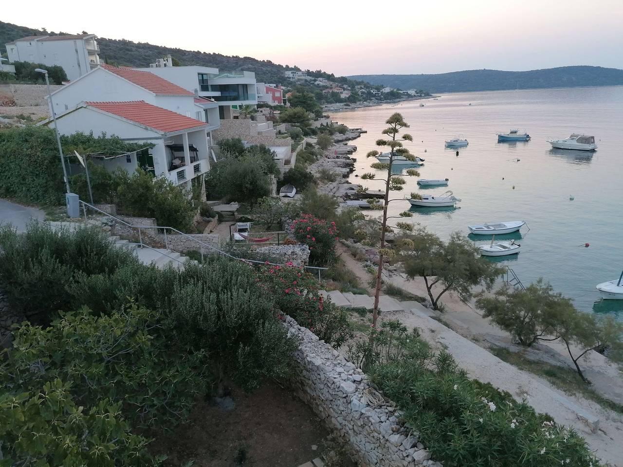 Dwupokojowy dom przy plaży Sevid, Trogir K-23061 in Sevid, Żupania splicko-dalmatyńska