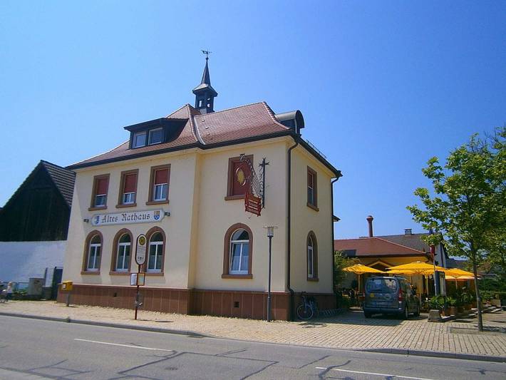 Ferienwohnung für 2 Personen, mit Terrasse in Rheinhausen