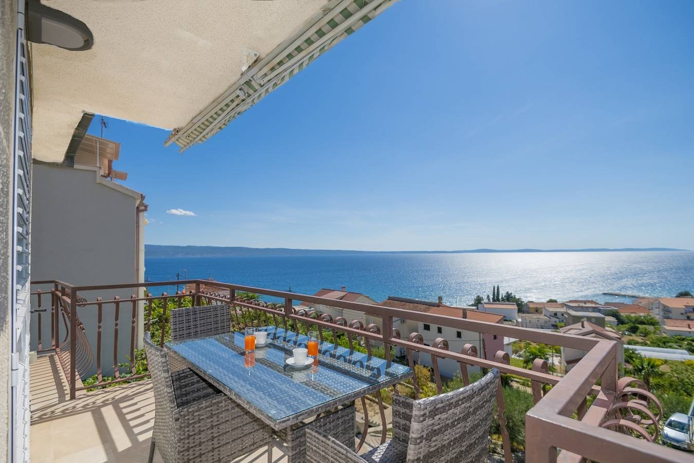 Ganze Wohnung, Ferienwohnung Radeljic A2 - Meerblick in Podstrana, Split-Dalmatien