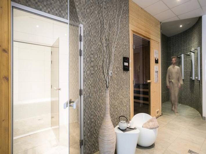 Appartement de vacances pour 6 personnes, avec sauna et piscine, adapté aux familles