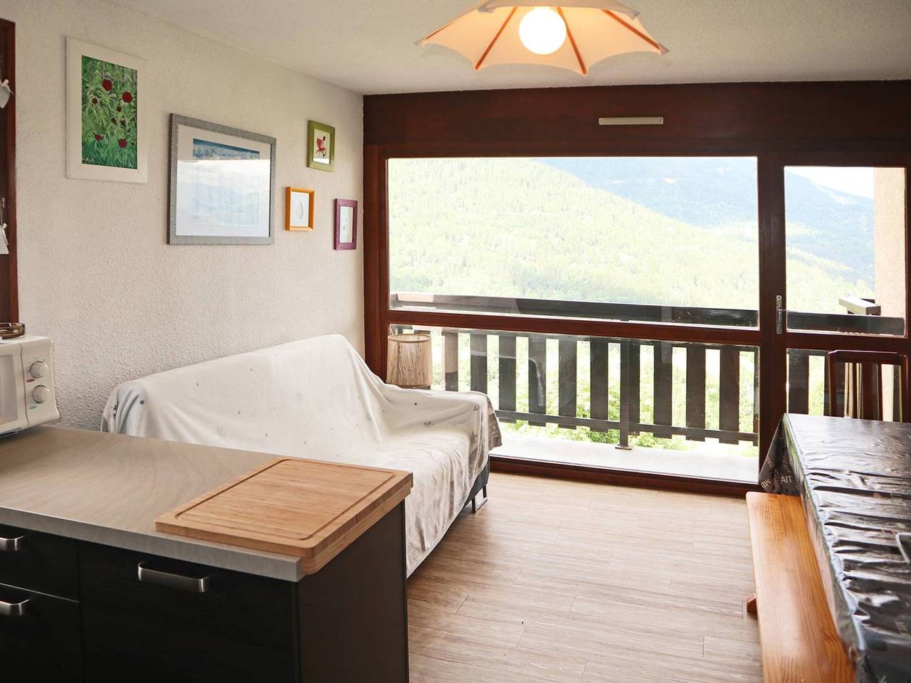 Appartement entier, Grand studio 5 personnes avec balcon, parking, proche station in Les Orres, Parc national des Écrins