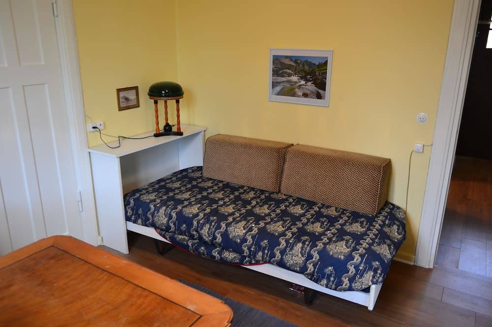 Gemütliches Ferienhaus im Tessin in Losone, Tessiner Alpen