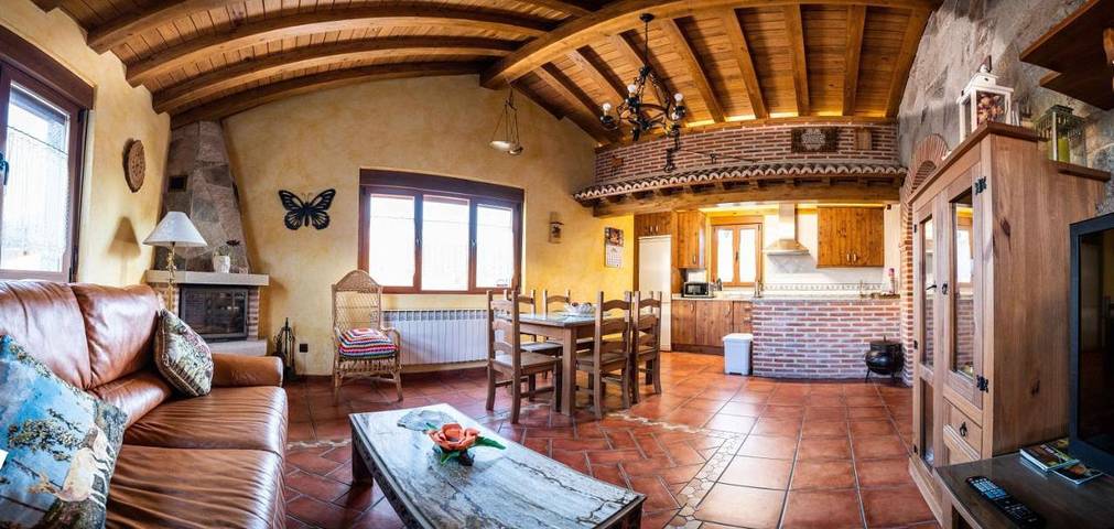 Casa de vacaciones para 6 personas, con jardín y terraza en Comarca de Ávila - 2