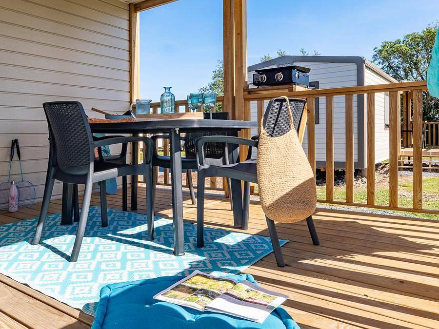 Camping Le Robinson - Mobilhome 5 personas - Mobile-home Cosy Lv Plancha - 2 habitaciones - 4 adultos + 1 niño - 12 años in Colleville-sur-Mer, Región de Bayeux