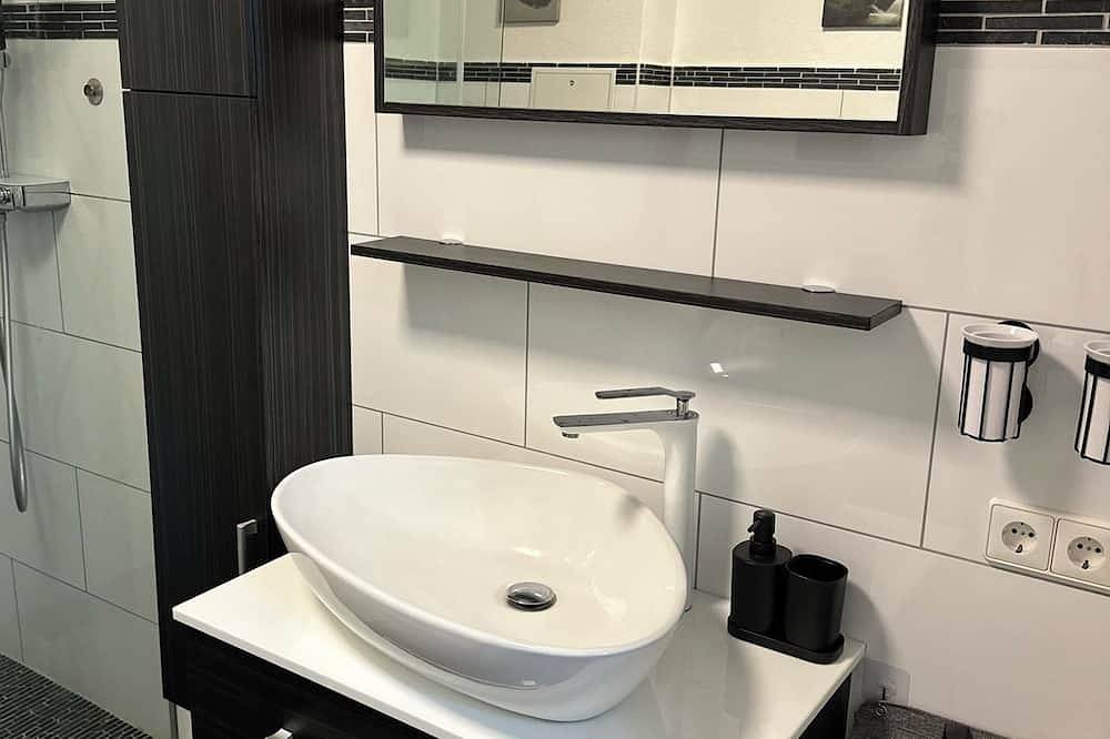 Ganze Wohnung, C&V: 3 Pp - 2 Zi.\n+Wlan+Smart-Tv+Boxspringbett in Kaiserslautern, Saar-Nahe-Bergland
