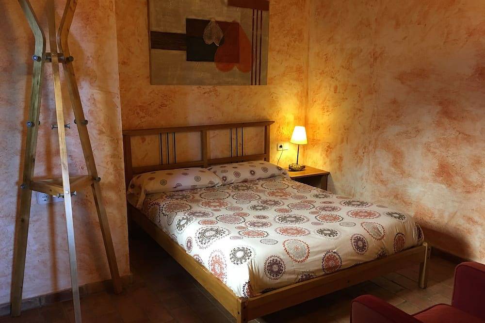 Rural apartment L'Alzina for 4 people in Tavertet, Osona