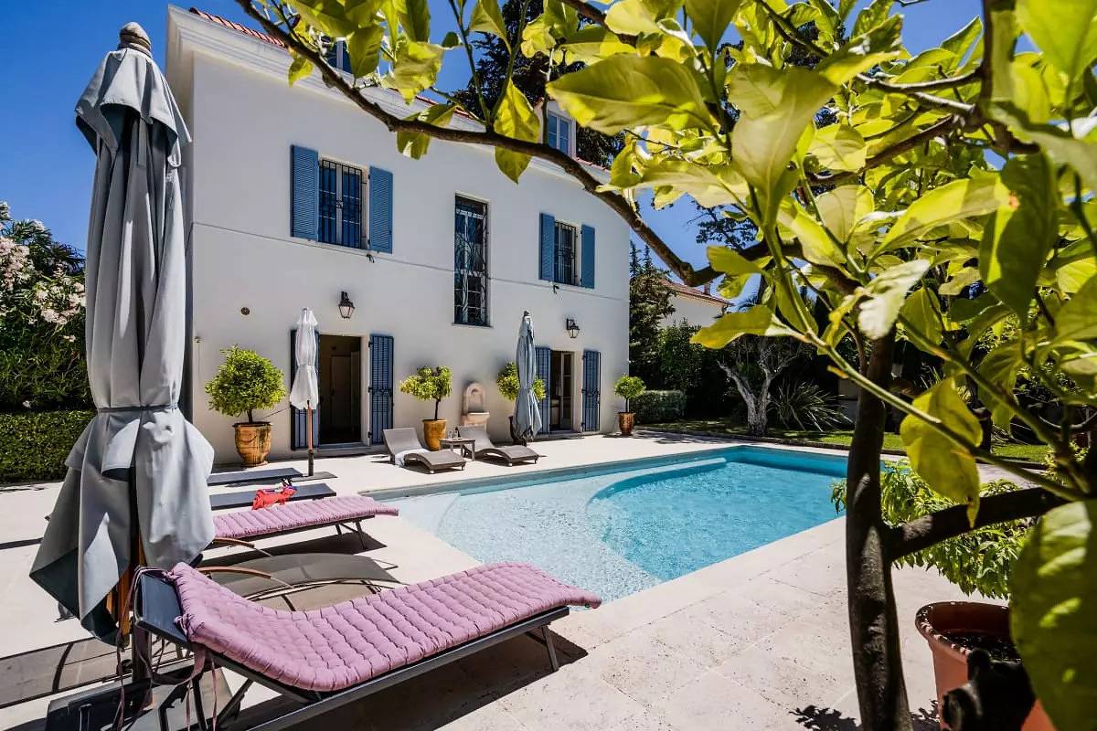 Rare! Villa 7P Cap d in Antibes, Mediterranean Coast (France)