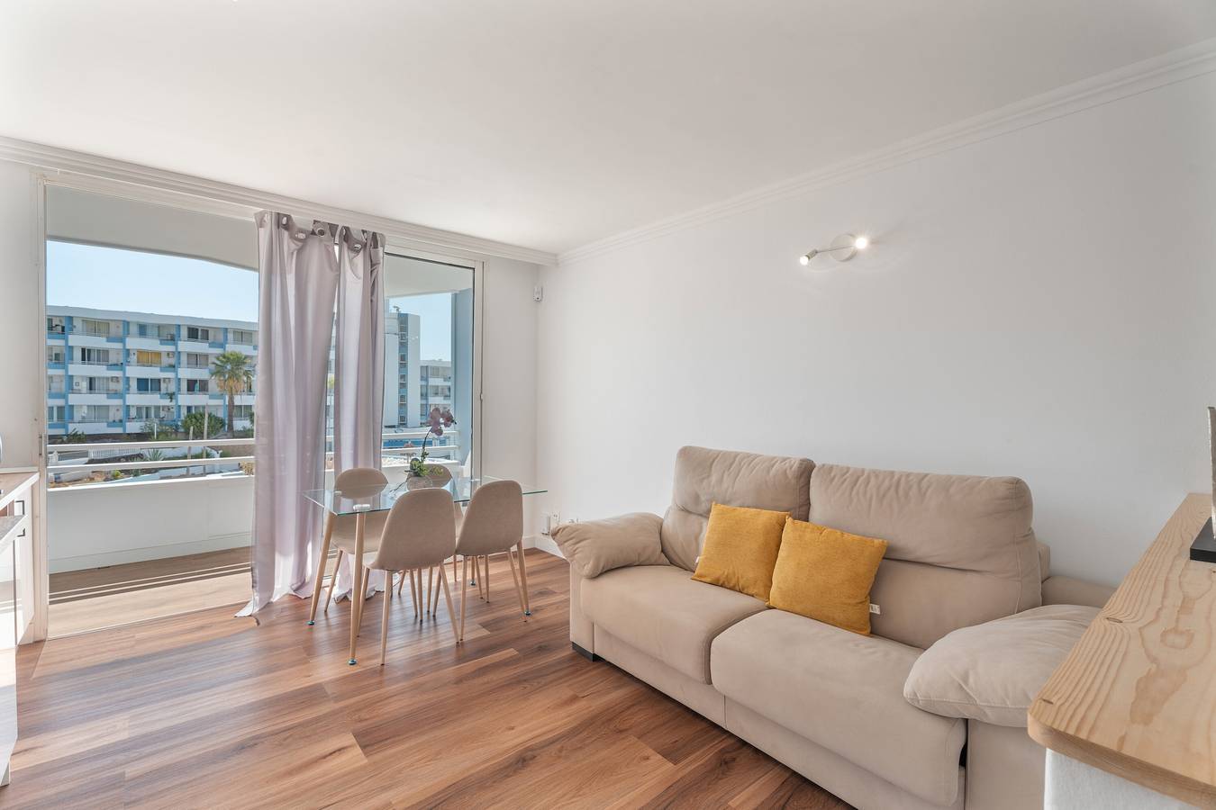 Ganzes Studio, Ferienstudio 'Golf Del Sur' mit Gemeinschaftspool, Balkon und Wlan in Las Adelfas, San Miguel de Abona