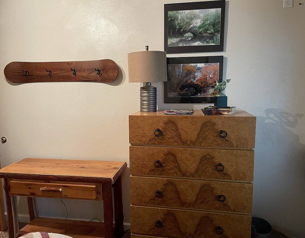 Get cozy for the winter in this 3 floor, 4 bedroom rustic ski home in Seven Springs, Pennsylvania