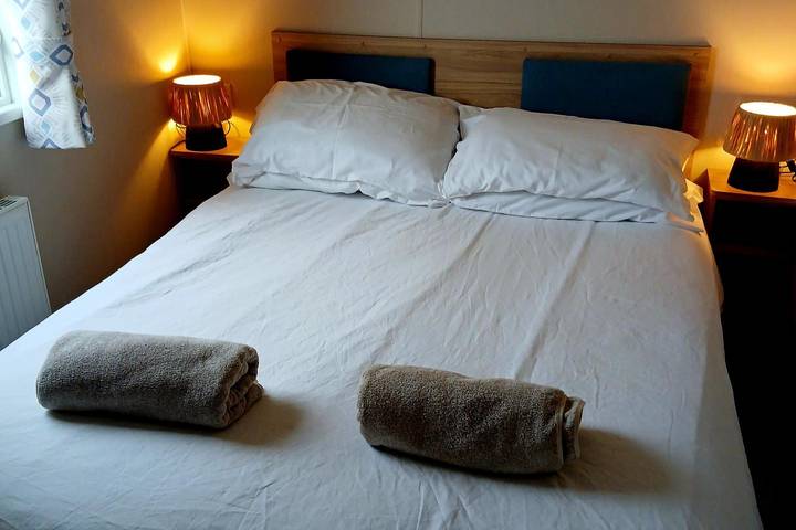 Holiday rental for 8 people, with hot tub and pool as well as terrace, child-friendly in Lancashire