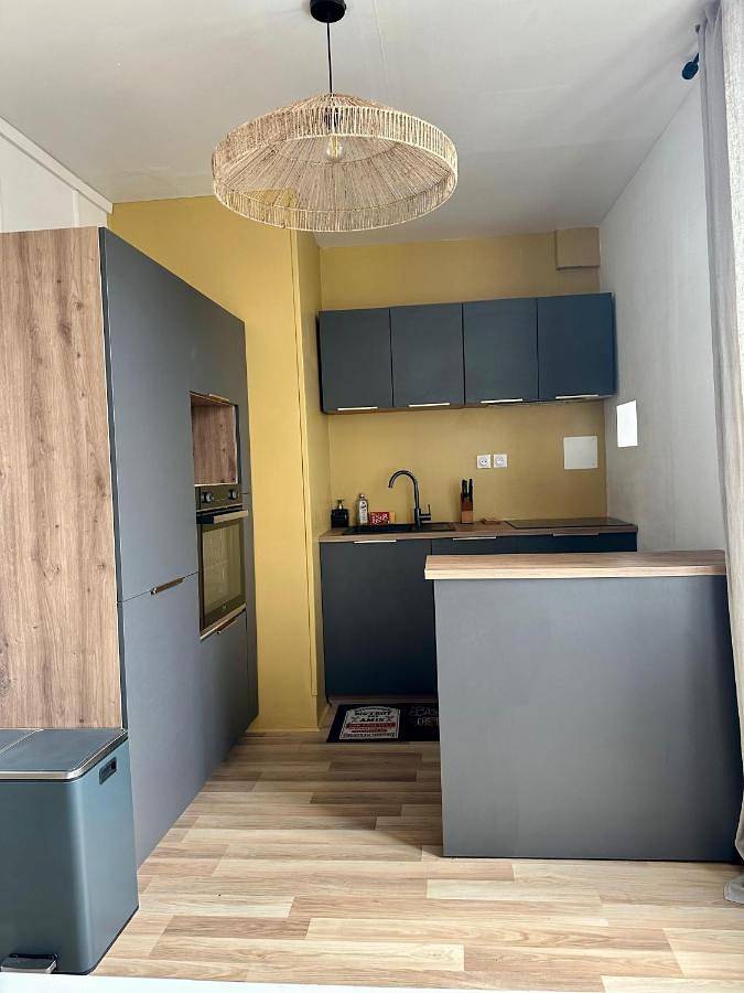 Appartement entier, Two-Bedroom Apartment in La Chapelle-en-Serval, Oise