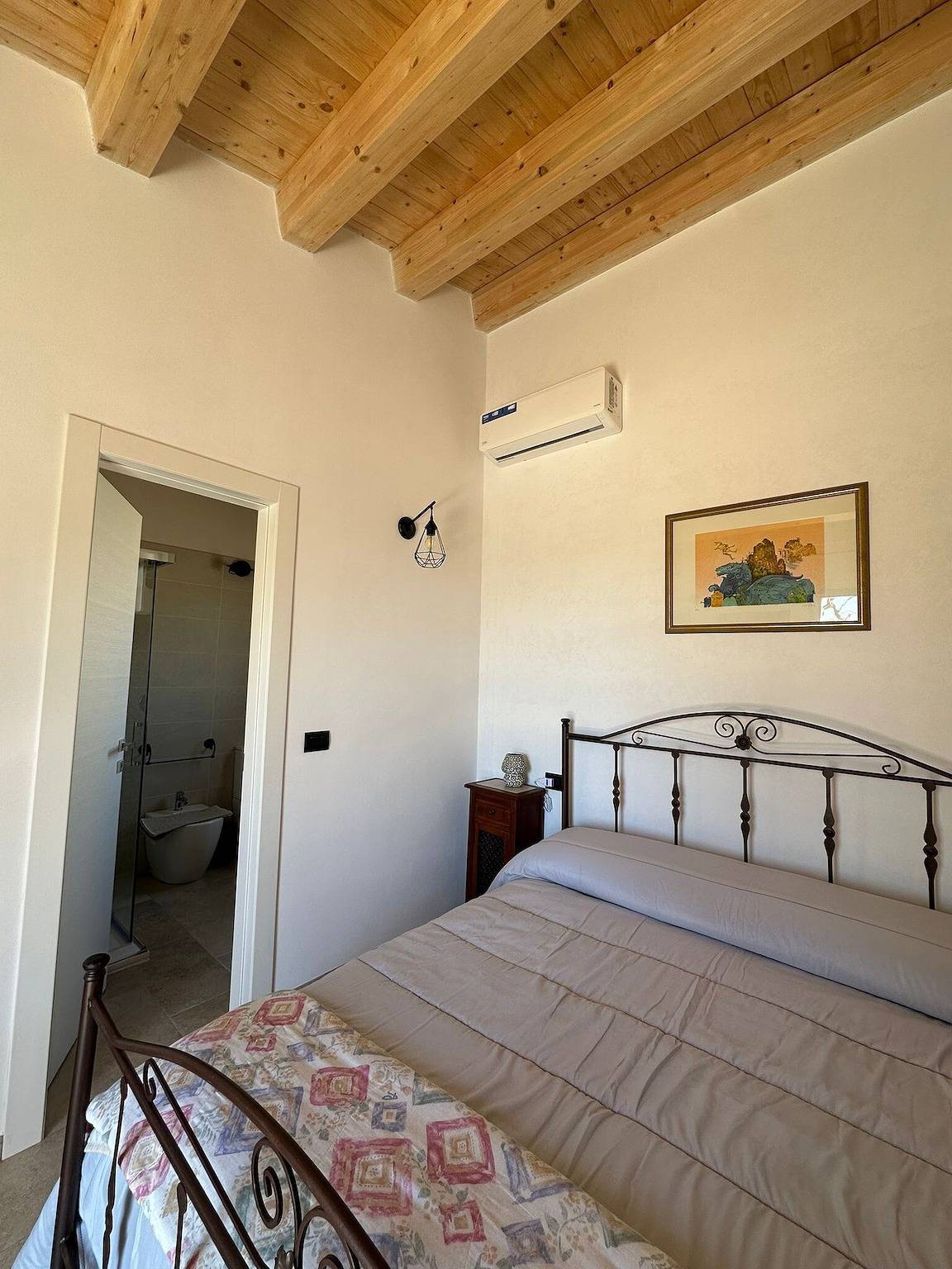 Entire apartment, Apartment 'Borghetto Meti - Two-Room' with Sea View, Wi-Fi and Air Conditioning in Noto, Avola