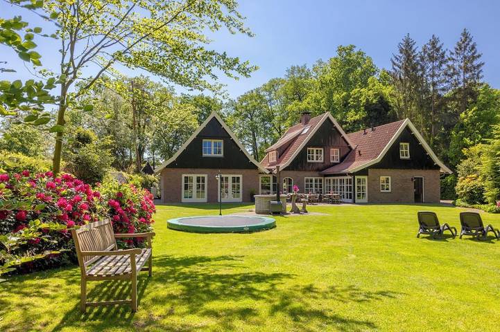 Ferienhaus für 20 Personen, mit Garten - 1