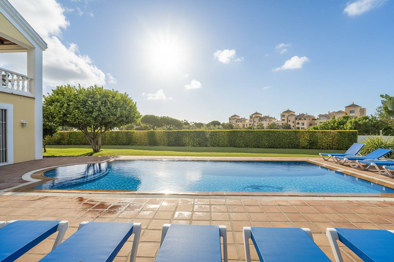 Cubo's Casa La Paloma in Marbella Oost, Marbella