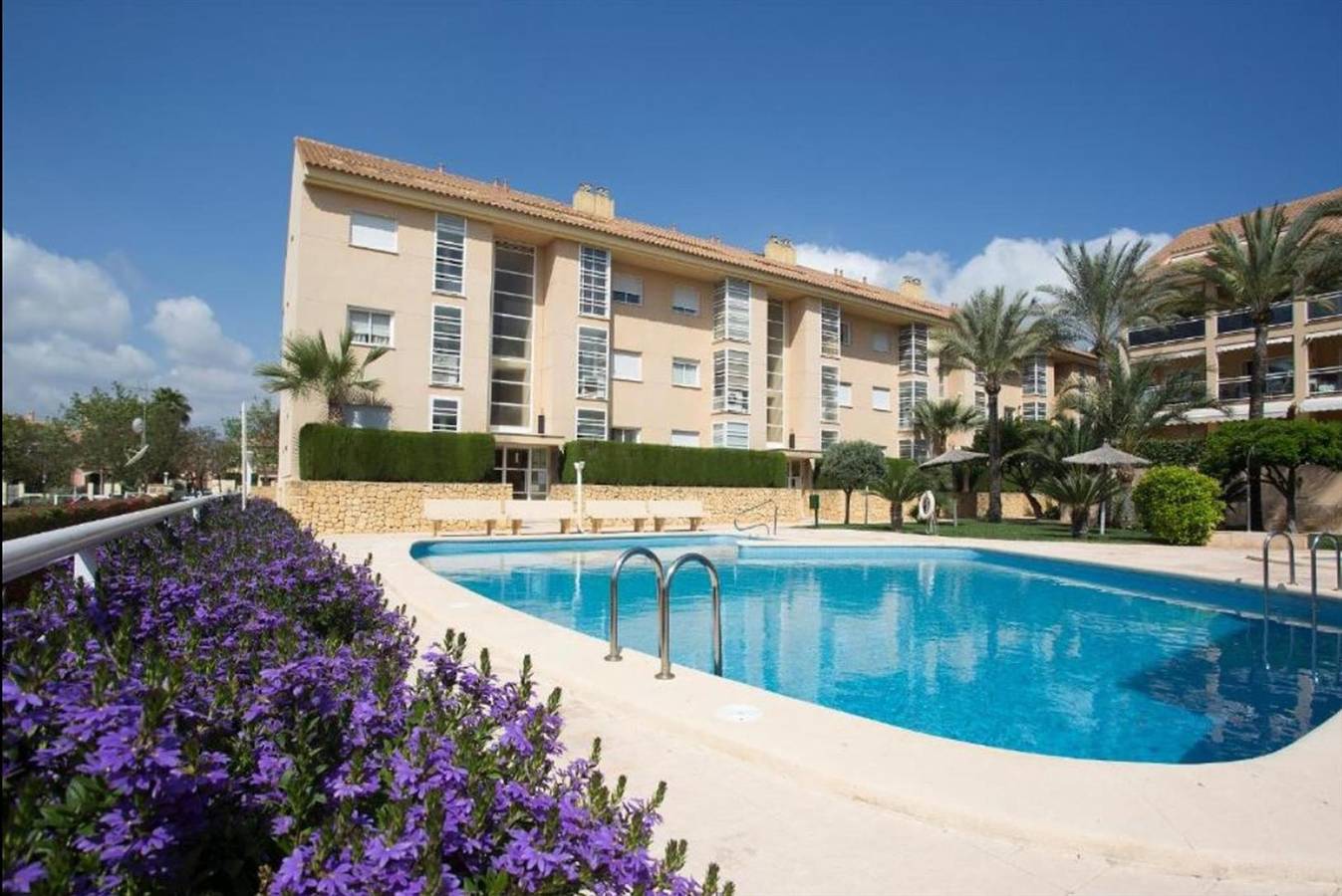 Entire apartment, Golden in Javea Port, Jávea