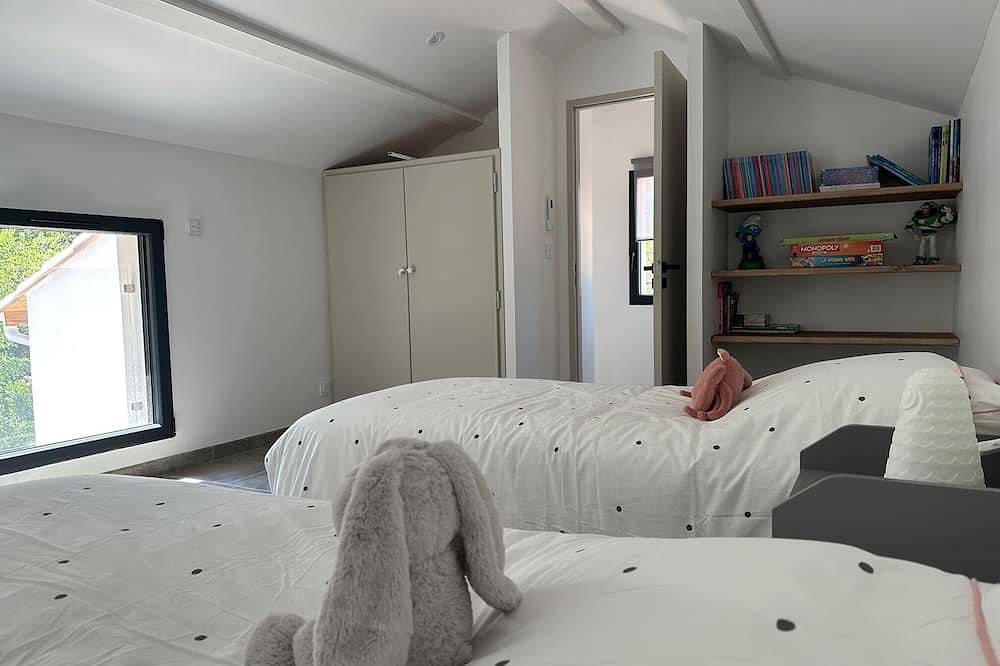 Chez Madame Paulette Villa with swimming pool and spa 15 minutes from the sea in Salles-d'Aude, Narbonne und Umgebung