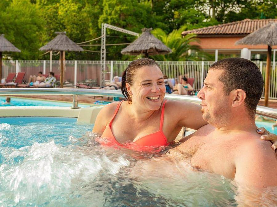 Camping le Moulin de Sainte-Anne  - Chalet 3 personen - Chalet Premium pitchounet 2Zi Tv-Clim-Sdb in Villegly, Carcassonne und Umgebung