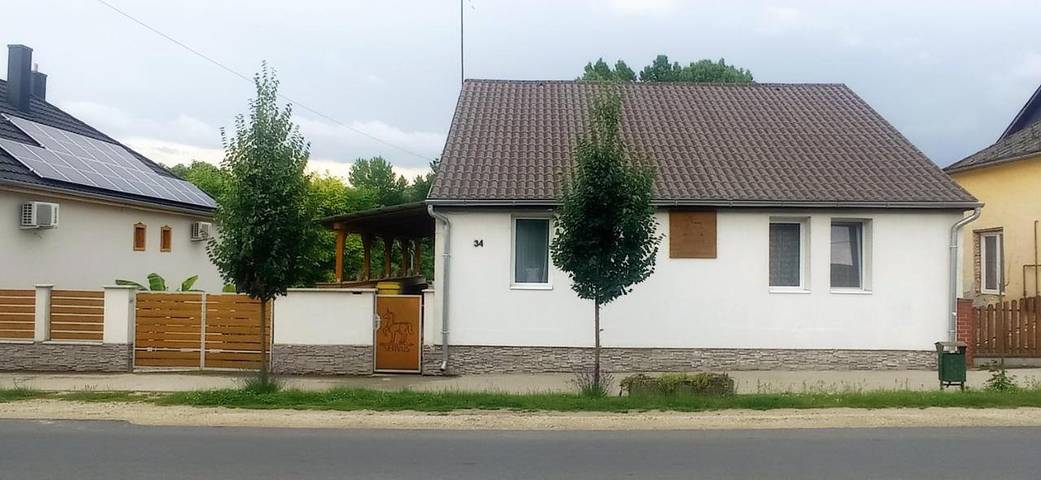 Ferienhaus für 2 Personen, mit Garten in Lengyeltóti