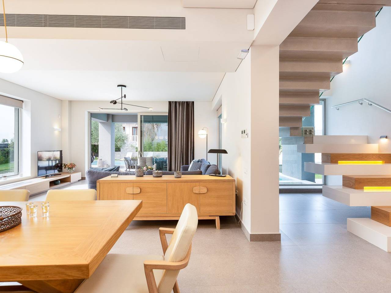 Villa mit beheiztem Pool in der Nähe von Strand und Geschäften in Platanias, Region de Chania