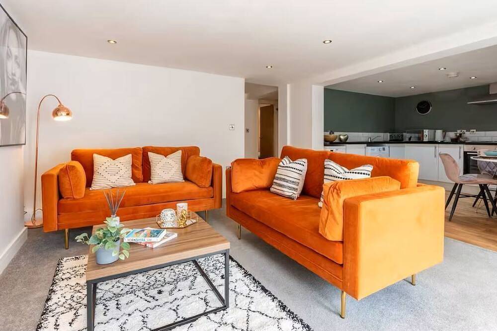 Entire apartment, Central Harrogate Apartment, parking, perfect for contractor and business stays in North Yorkshire