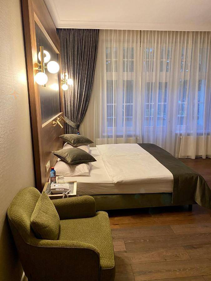 Pensjonat - Restauracja Żółty Domek in Szczecinek, Województwo zachodniopomorskie