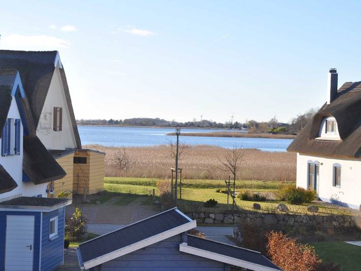 Ferienhaus für 7 Personen, mit Garten und Sauna sowie Terrasse und Seeblick, kinderfreundlich in Breege - 3