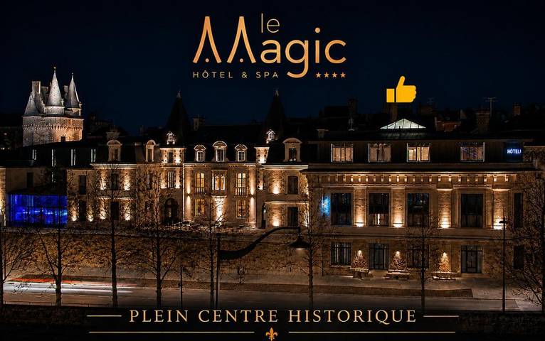 Hôtel pour 2 personnes, avec terrasse et sauna ainsi que vue et piscine à Vitré - 2
