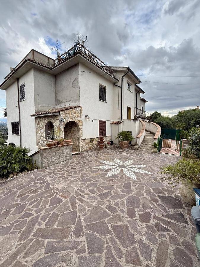 Appartamento per 5 persone, con piscina, con animali domestici in Fonte Nuova