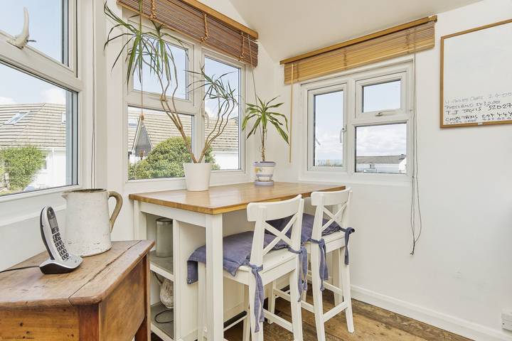 28 Marsh Road in Gurnard, Isle of Wight