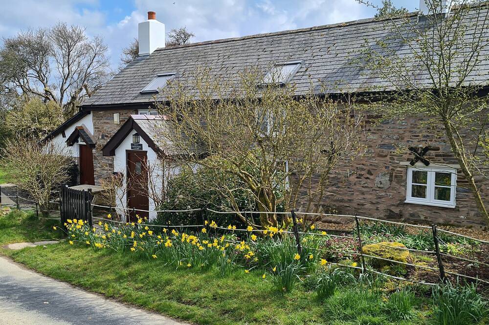 Upper Castlewright Cottage - vistas espectaculares, puerta de entrada histórica a Gales in Colinas de Shropshire